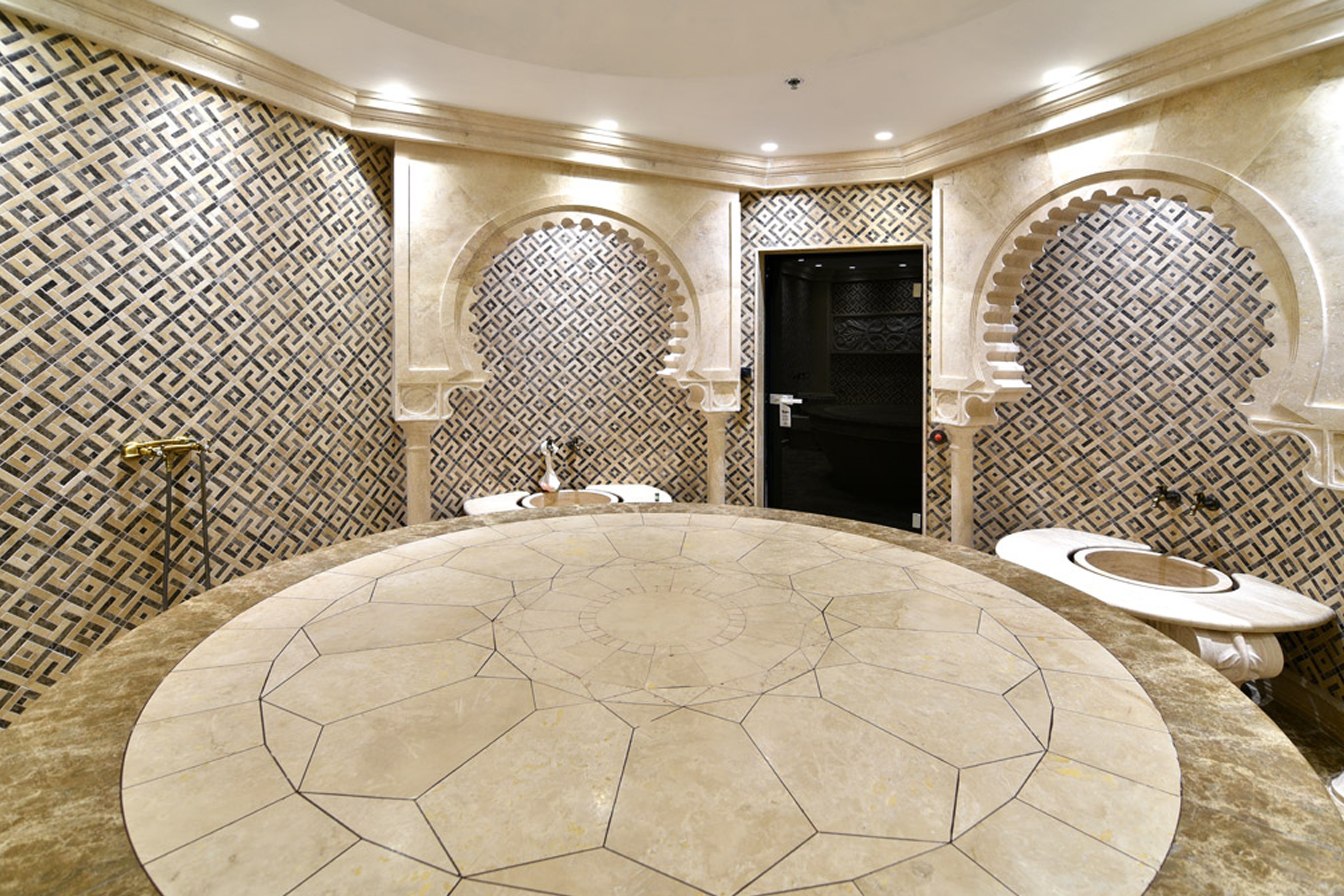 SPA center with jacuzzi and pool "Geotrading" - Krivina, Sofia